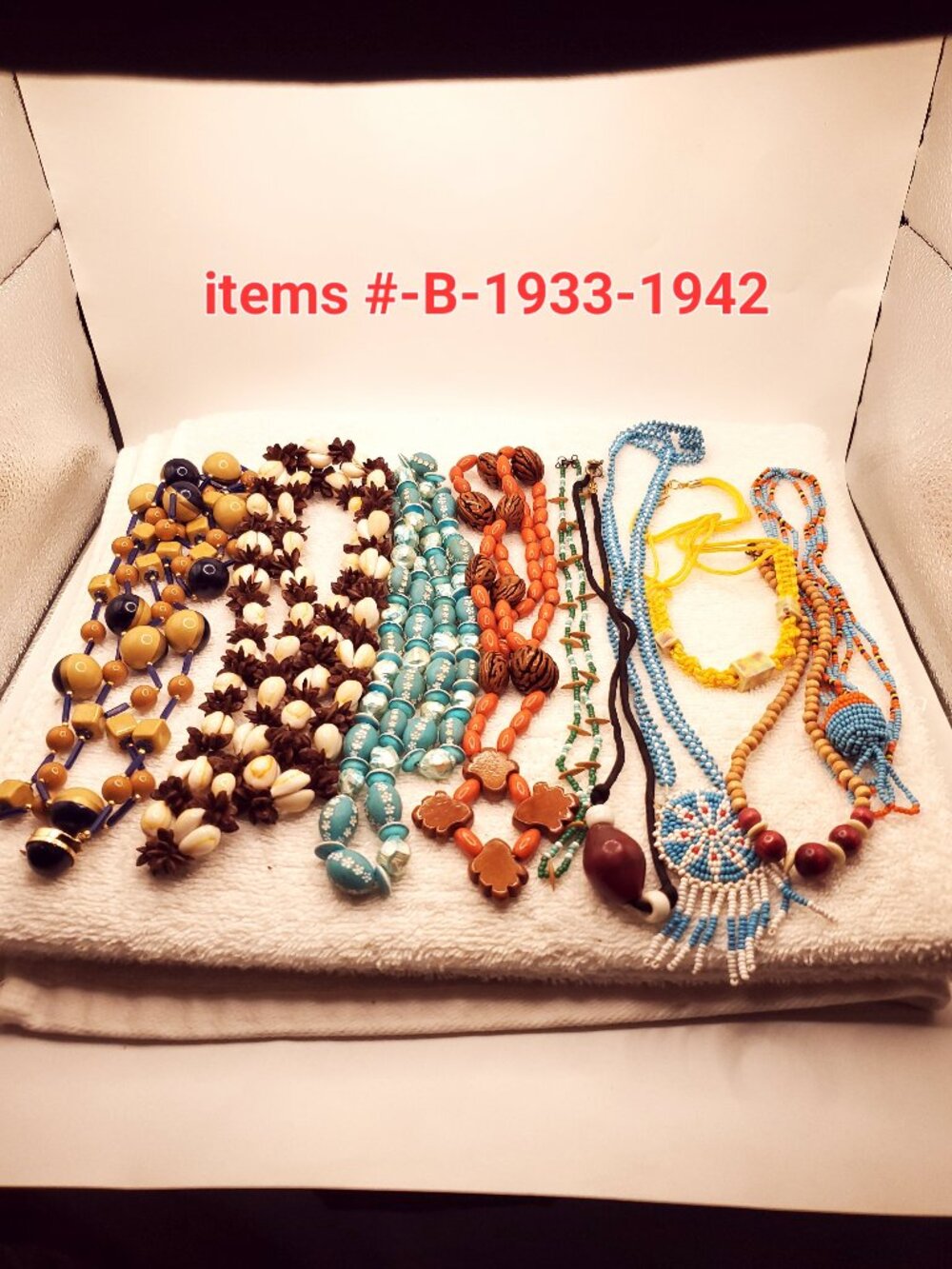 10 Necklaces, items # B- 1933-1942, wt. 280  grams